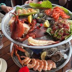 Chart House WAIKIKI - 料理写真:シーフードタワー(台)