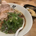 らーめん 伊藝 - 料理写真:
