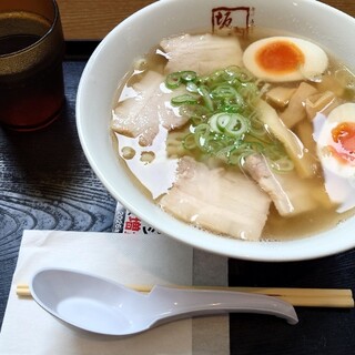 喜多方ラーメン 坂内_1