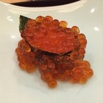 鮨 田なべ - こぼれイクラ