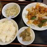華龍飯店 - 