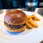 Burger POLICE - 