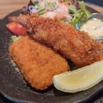 シュリンプダイニング えび庵 - 本当太いの？エビフライ