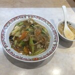 餃子の王将 - 料理写真:中華飯(スープ付)税込726円