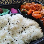 わくわく広場 - 料理写真:ピリ辛白身魚炒め弁当、手作り感のある弁当