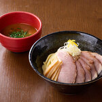 麺屋 五常 - 濃厚辛つけ麺 チャーシュー増し