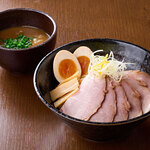 麺屋 五常 - 濃厚特製つけ麺（半熟玉子 ＋ チャーシュー増し）
