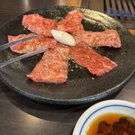 黒毛和牛 焼肉うし雅 - 