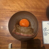 士士 - 