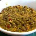 セイロン・ハブ - チャパティセット\850　豆（ダル）カレー