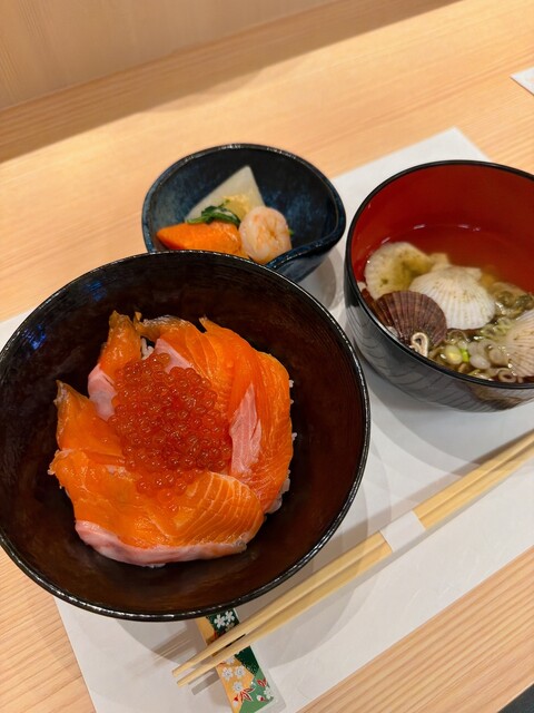 鮨 ほうじろう