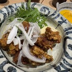 北浜 地酒や わだち - 唐揚げ定食（秘伝のタレ）