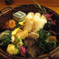 赤坂とゝや魚新 - 炭篭弁当