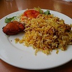 カシミール - 前菜？（ビリヤニ、タンドリーチキン、サラダ）