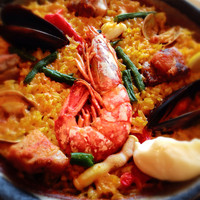 Bar Espanol LA BODEGA 大阪店 - 魚介のパエリア