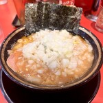 ラーメン 環2家 - チャーシューメン(ネギトッピング)