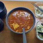 マッシーナ メッシーナ - マフェ(ギニアの郷土料理:ピーナッツペーストの煮込み)