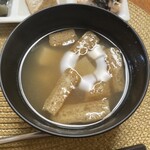 マッシーナ メッシーナ - 味噌汁(アップ)