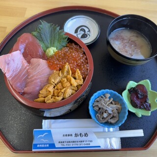 お食事処 かもめ_1