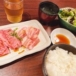 焼肉の三是 - 