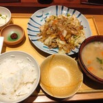 やよい軒 - 料理写真: