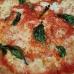 トラットリア エ ピッツェリア アミーチ - マルゲリータ