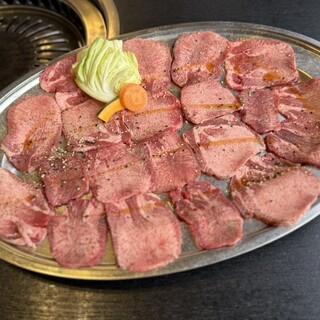 焼肉さかえや - 料理写真: