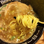 一日一麺や - 煮干ど豚骨ラー麺  めんリフト 細麺ストレート