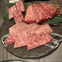 近江うし焼肉 にくTATSU 日本橋室町店 - 