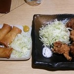 驛麺 - Ｂセットからミニ春巻きと唐揚げ