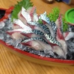 Izakanaya Amimoto - 鯖の刺身 岬鯖