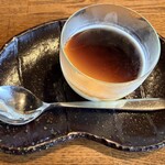べんべら庵 - 「杏仁豆腐 黒蜜」250円税込み♫
