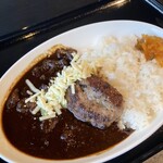 炭火焼肉割烹 士士 - 