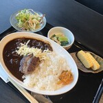 炭火焼肉割烹 士士 - 