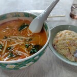 龍宮 - 辛しみそラーメン@800半チャーハン@300