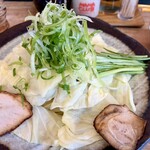 つけ麺本舗 辛部 - 料理写真: