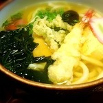 杵屋 新宮超級中心Okuwa南紀店 - 彩りうどん