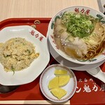 京都北白川ラーメン魁力屋 - 焼きめし定食(背脂醤油)