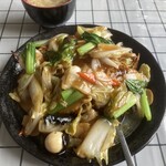 一軒餃子 - 五目あんかけ焼きそば
マジで美味い