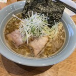 豚骨醤油 三輪 - 料理写真: