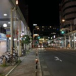 LAWSON - 新町通り、奥にあるのが青森駅