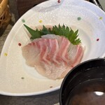 鈴鹿みやび - 