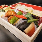 梅の花 - 料理写真:梅の花二段弁当