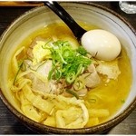 麺屋宗 - 味玉肉まきそば（塩）　880円　具と麺を一緒にほおばるとうまうま♪