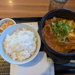 カルビ丼とスン豆腐専門店 韓丼 東岡山店 - 