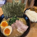 横浜ラーメン 北村家 - 料理写真: