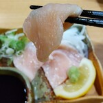 ハッケン酒場 - とり刺し 649円