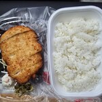 ほっともっと - 料理写真:九州チキン南蛮弁当です。