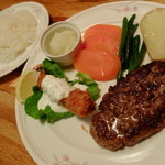 ザ・ハンバーグ - “エビフライ・ハンバーグ”