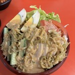 ギョウザの萬金 - 人生に欠かせない萬金のバンバンジーサラダ